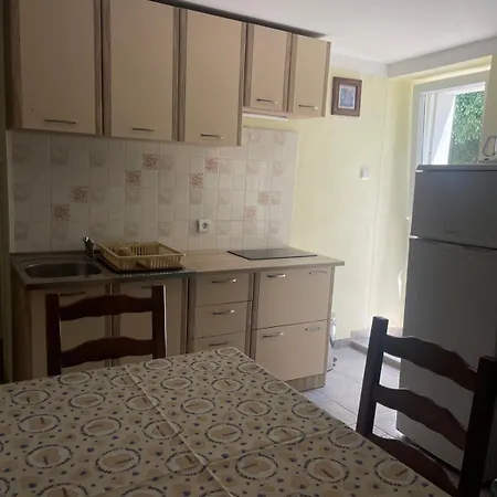 Kalikut Apartment
