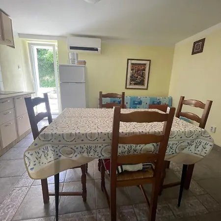 Kalikut Apartment Beli